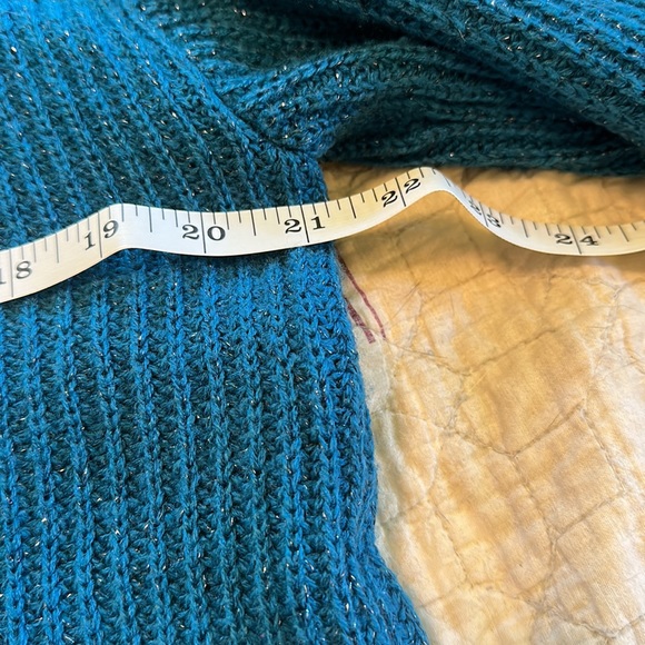 Teal sparkly sweater - Picture 6 of 7